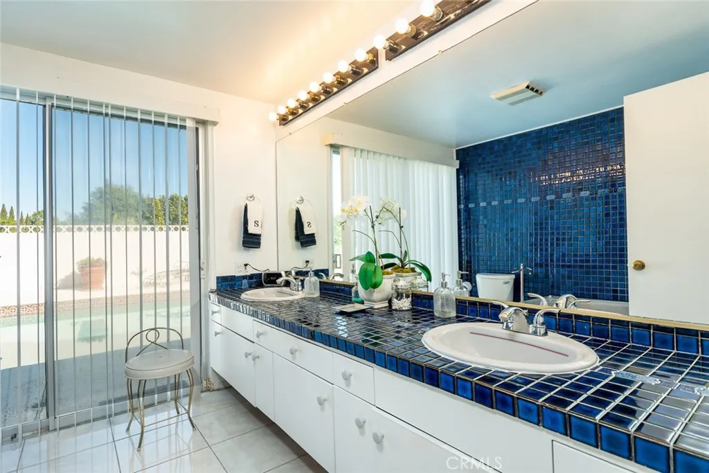 11567 Dona Dorotea, Studio City, California 91604 home-pic-18